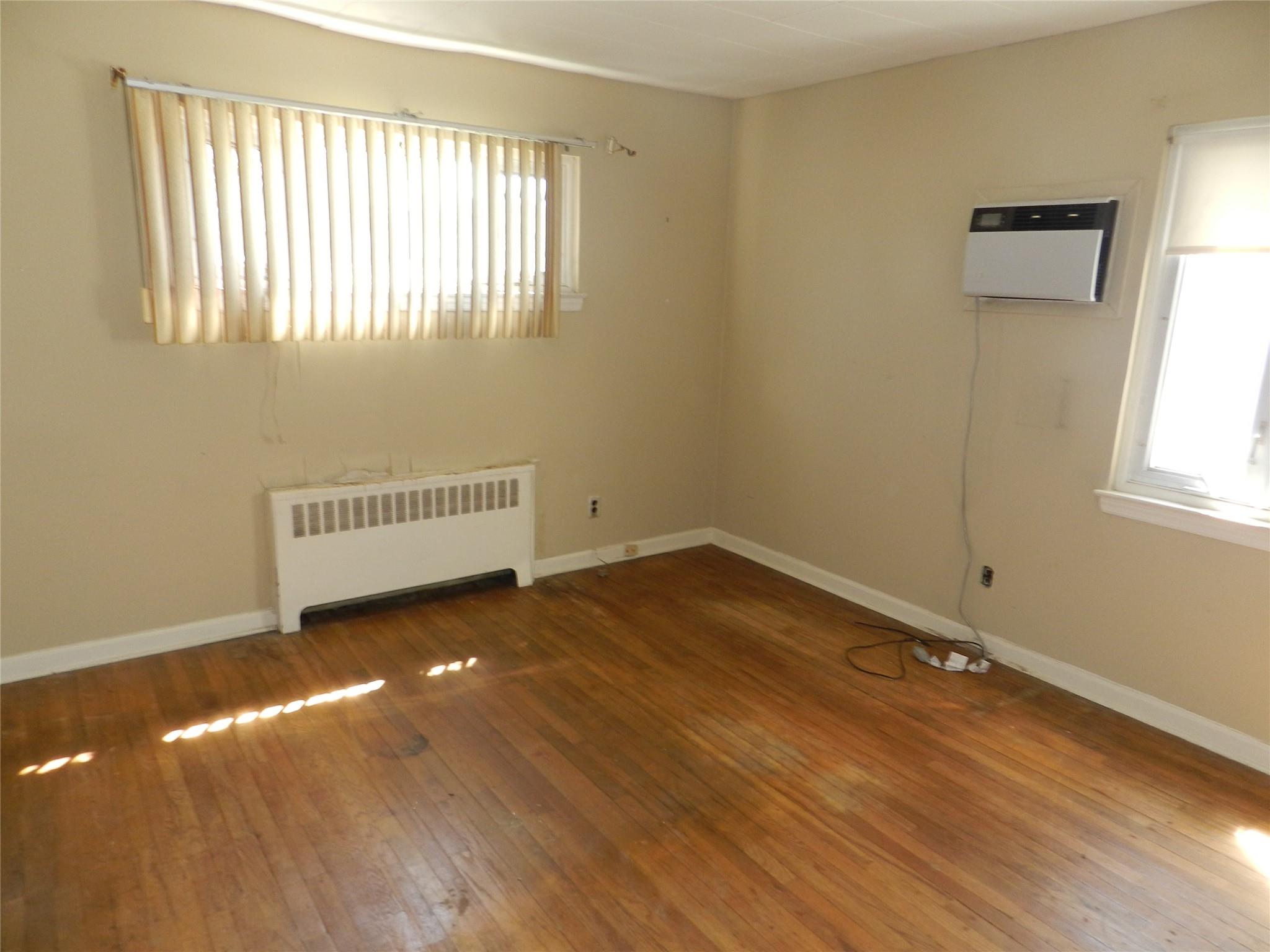 331 Boundary Avenue, Bethpage, New York image 6