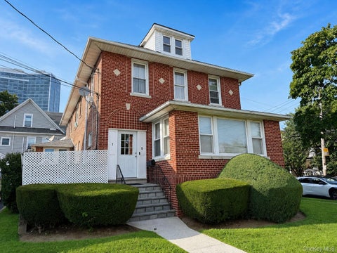 Multifamily For Sale - 1 Davis Avenue<br/> New Rochelle, NY 10805
