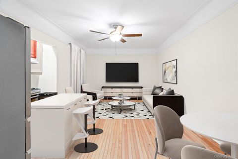 11007 73rd Road 1N Forest Hills NY 11375