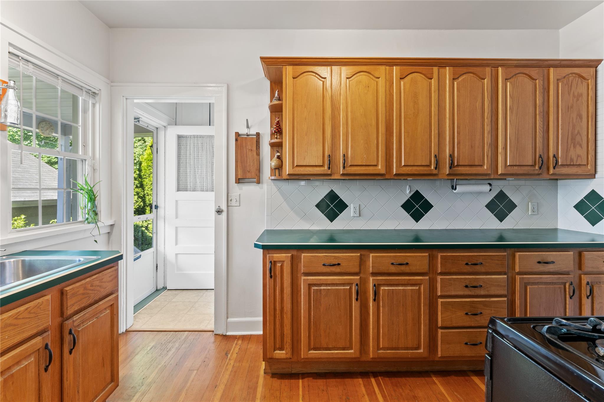 27 Luzern Road, Dobbs Ferry, New York image 11