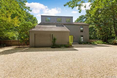 Homes For Rent - 1 Deer Path<br/> Quogue, NY 11959