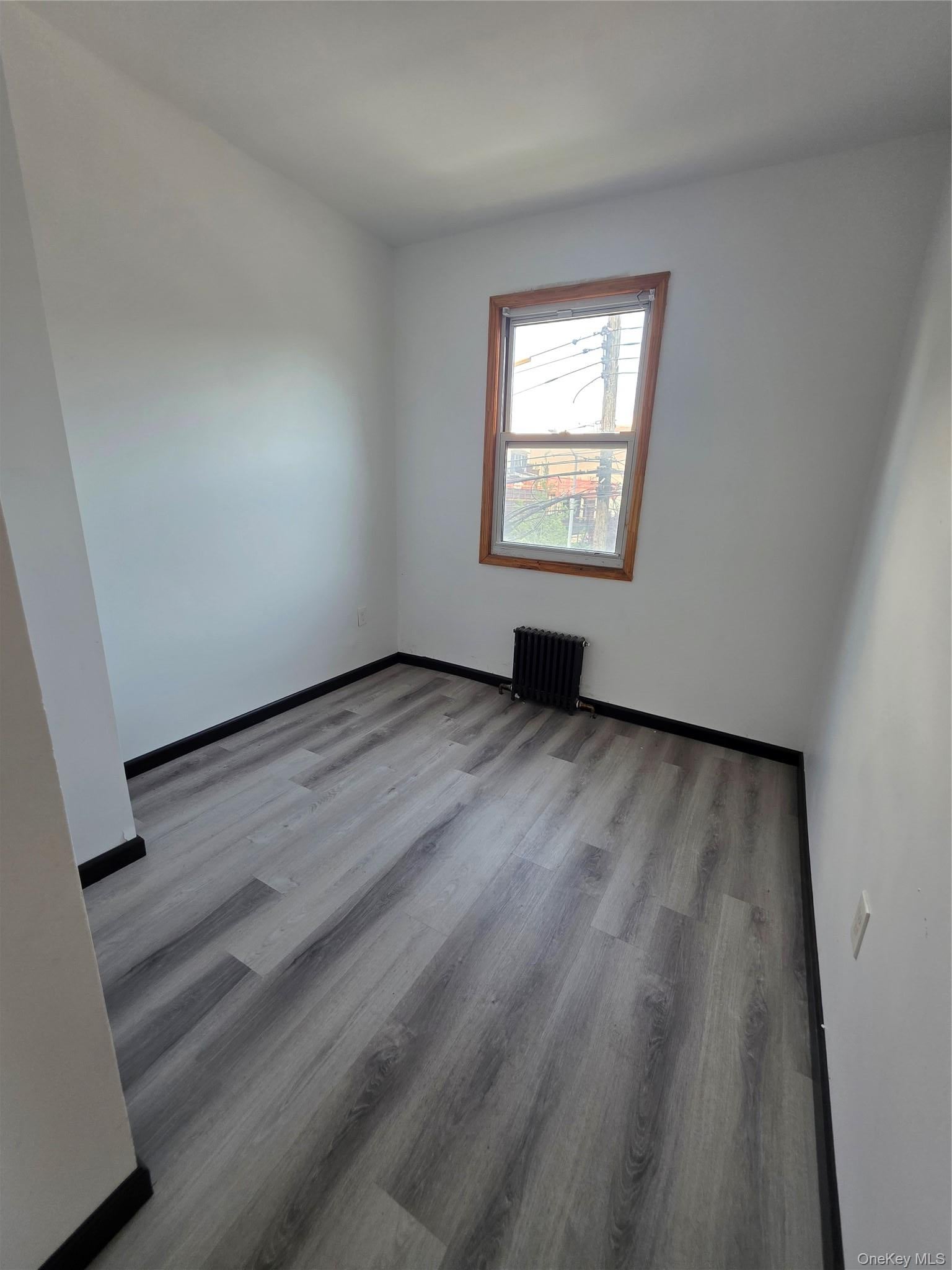 138-14, 16 35th Avenue
