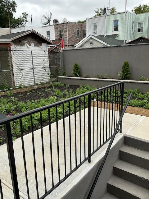 90-28 138 Place