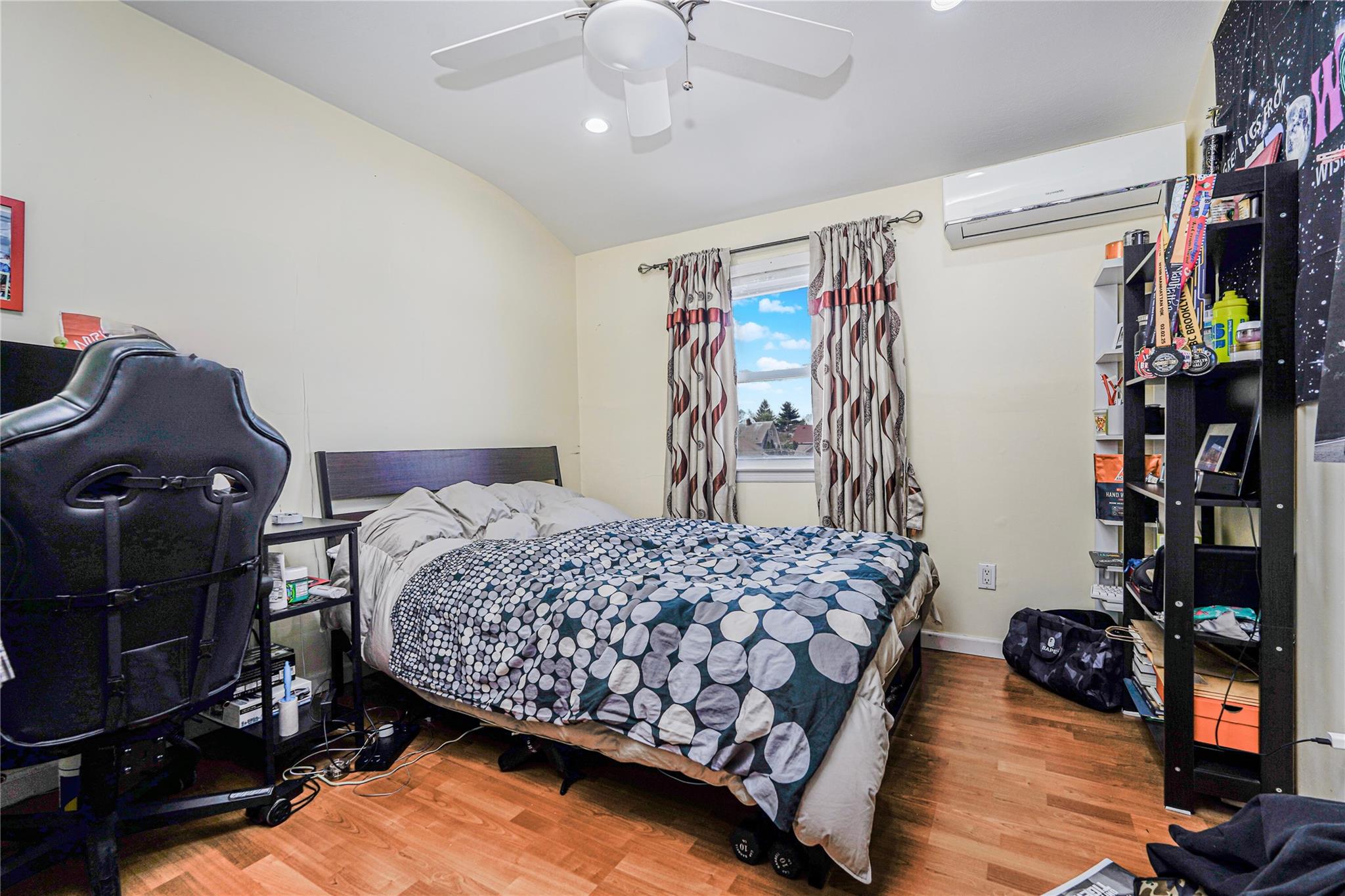 366 Neal Dow Avenue, Staten Island, New York image 11