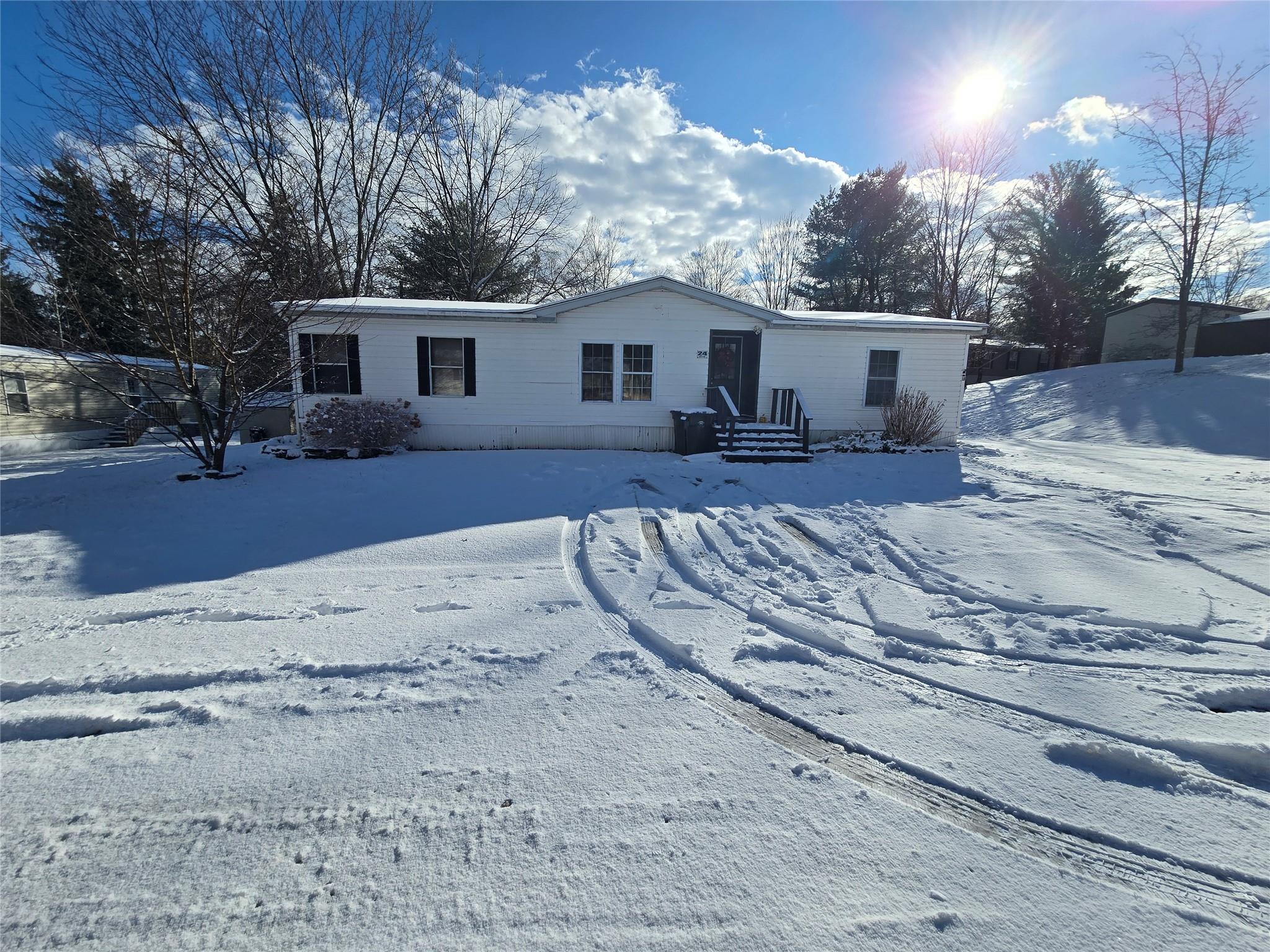 24 Birch Lane, Bloomingburg, New York image 1