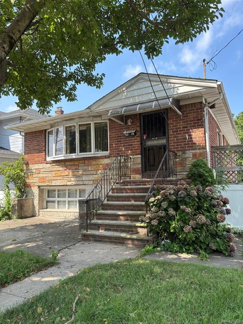 Photo of 152-39 12th Road, Beechhurst, NY 11357 (MLS # 919884)