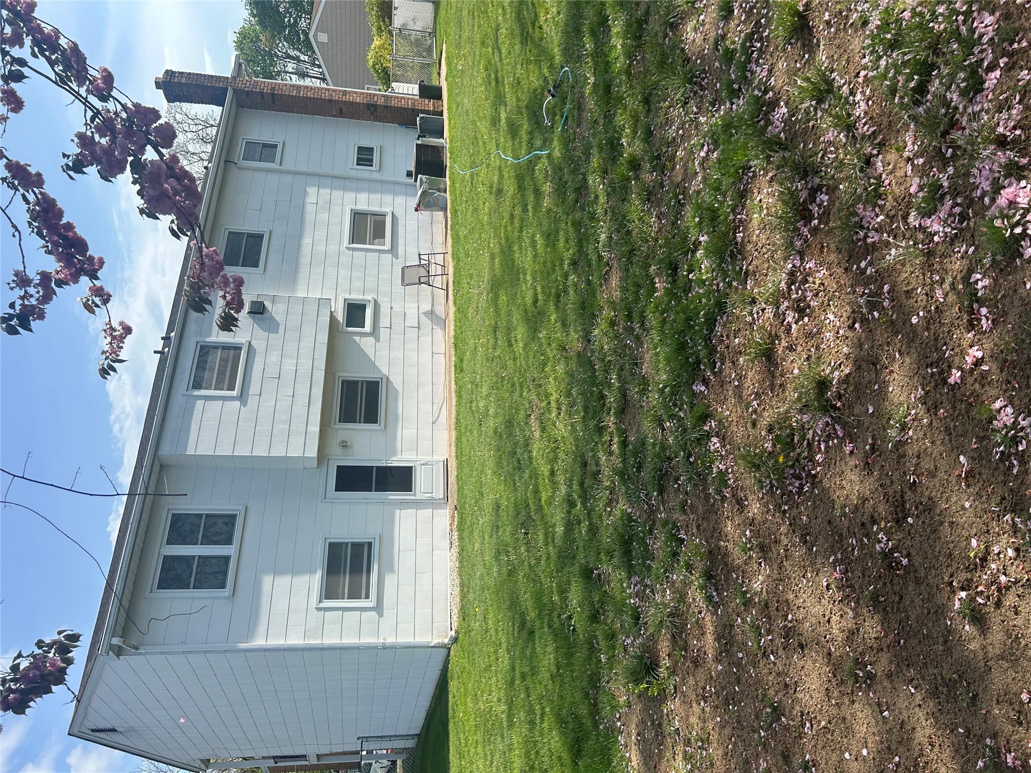 52 Dover Street, Lindenhurst, New York image 19