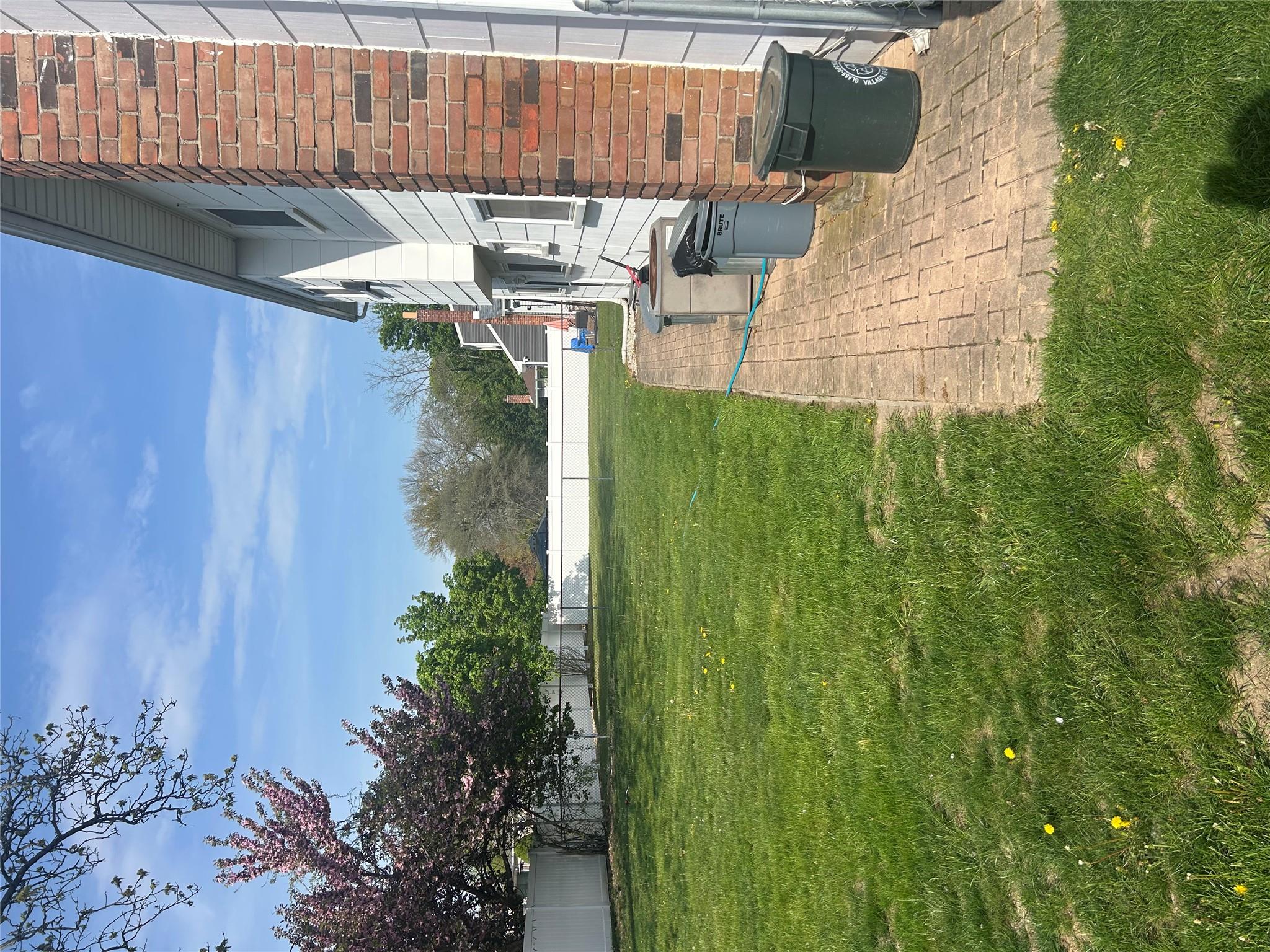 52 Dover Street, Lindenhurst, New York image 22