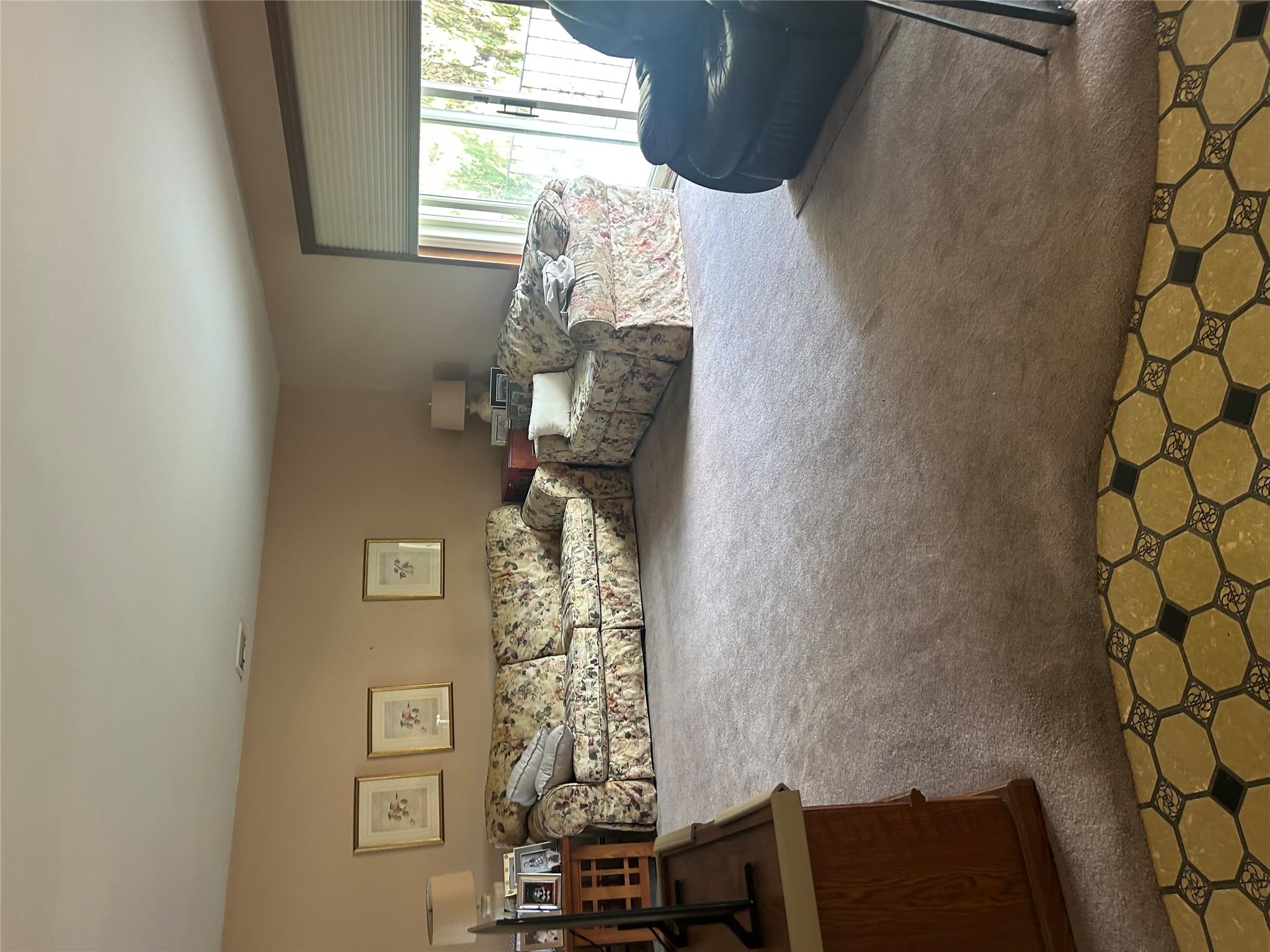 52 Dover Street, Lindenhurst, New York image 8