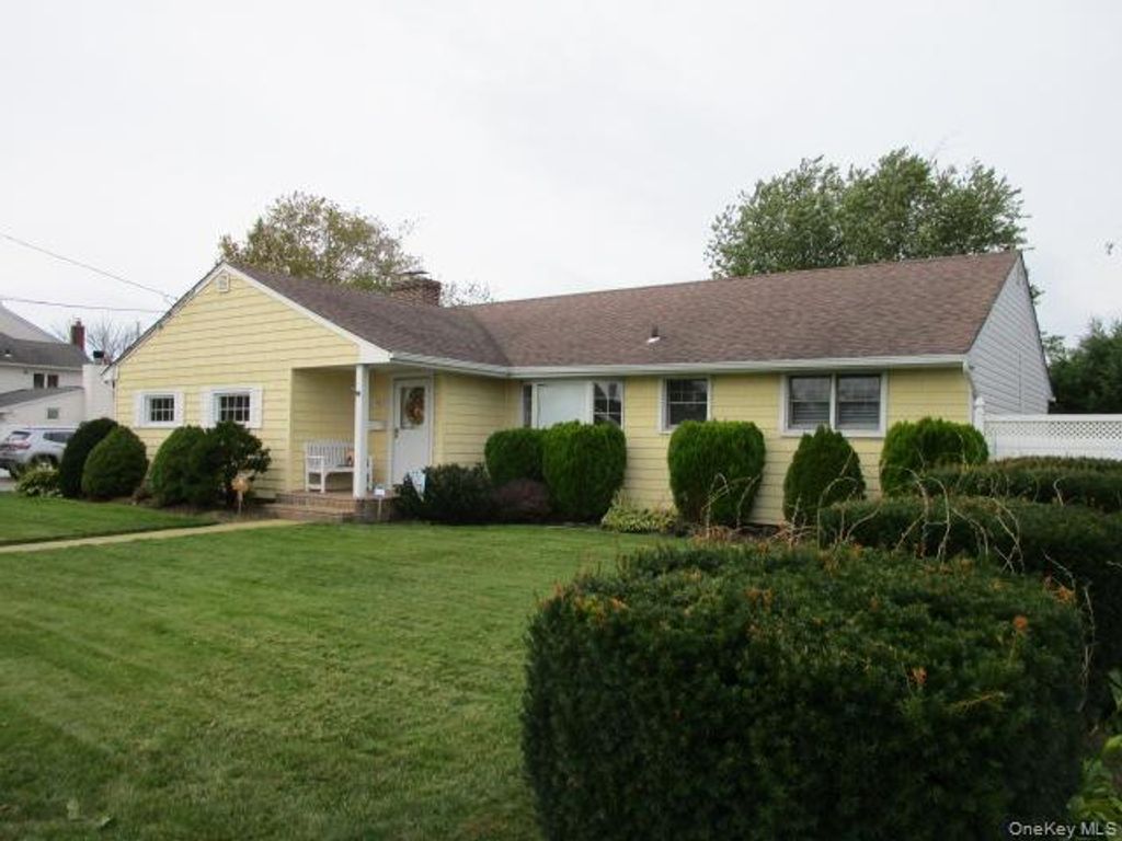 Photo of 378 Harrison Avenue, Massapequa, NY 11758 (MLS # 994101)