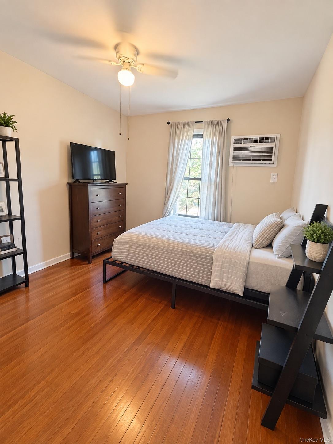 10 Barclay Street - Photo 3