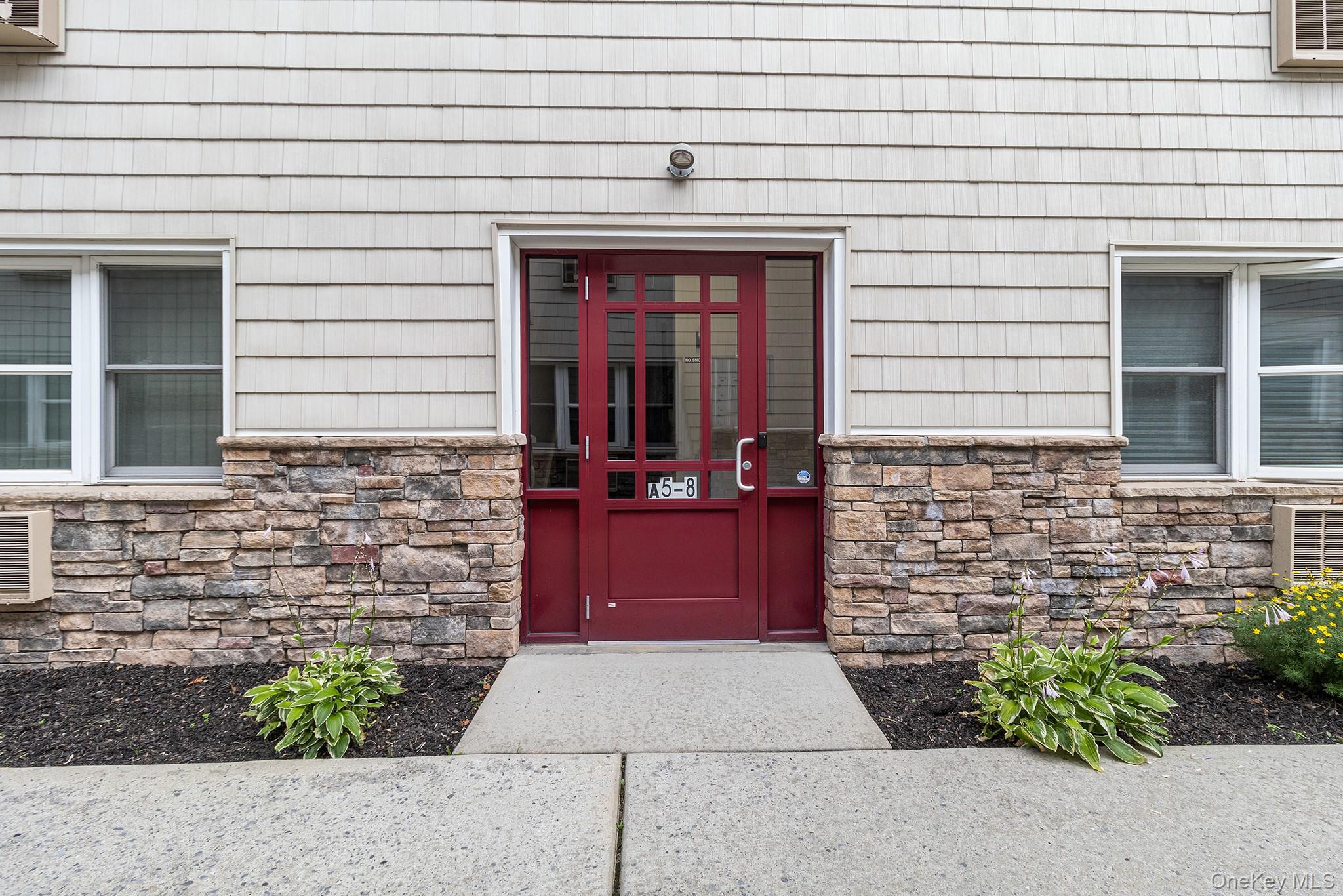 490 Main Street A7