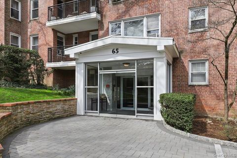 Photo of 65 Durham Road #3F, Bronxville, NY 10708 (MLS # 980315)