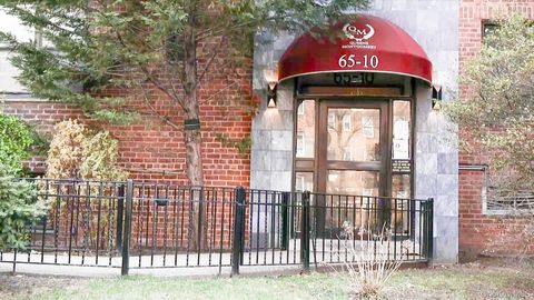 Photo of 65-10 108th Street #6F, Forest Hills, NY 11375 (MLS # 976961)