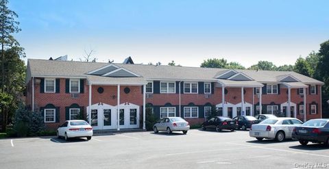 Apartment For Rent - 64 S Clinton Avenue #2B<br/> Bay Shore, NY 11706