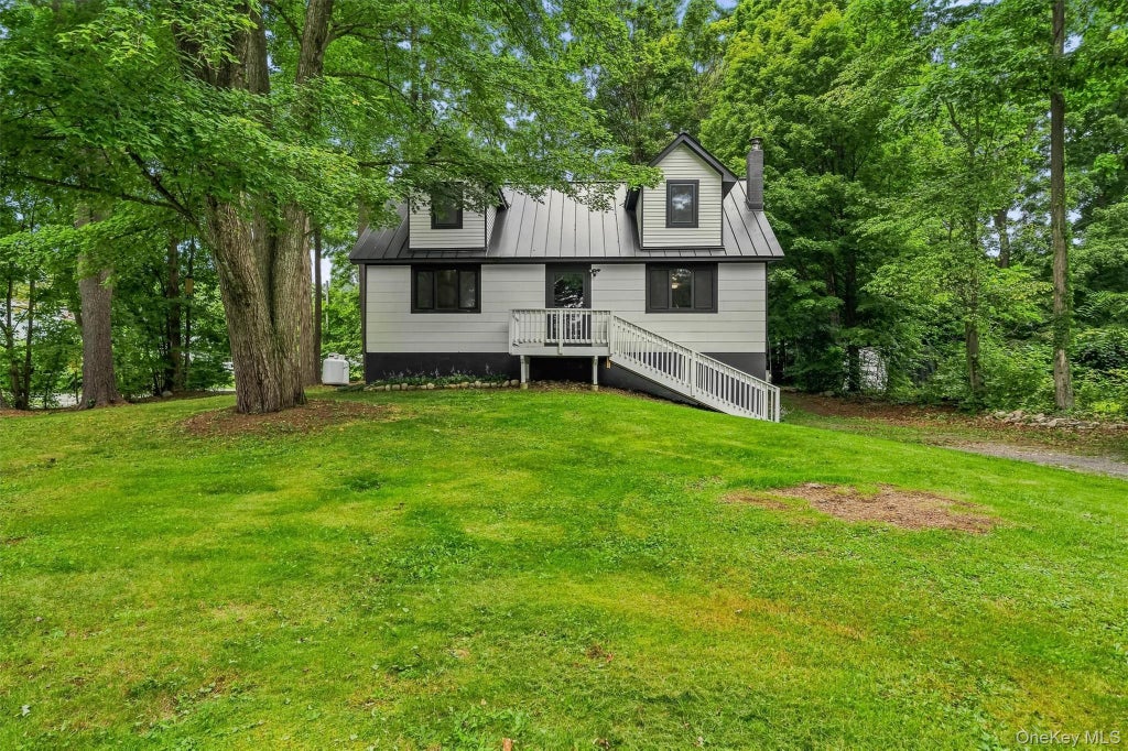 Photo of 44 David Lane, Wurtsboro, NY 12790 (MLS # 1044863)