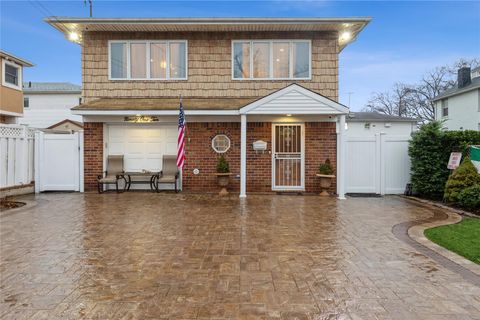 91-10 164th Ave, Howard Beach, NY 11414 - #: 862194