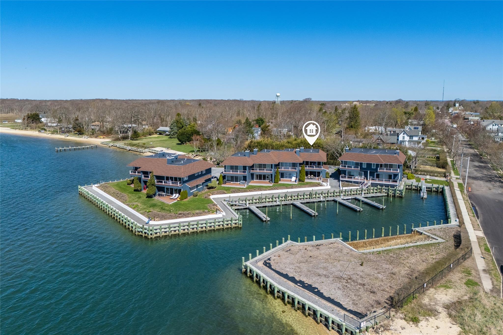 131 6th Street #G, Greenport, New York image 4