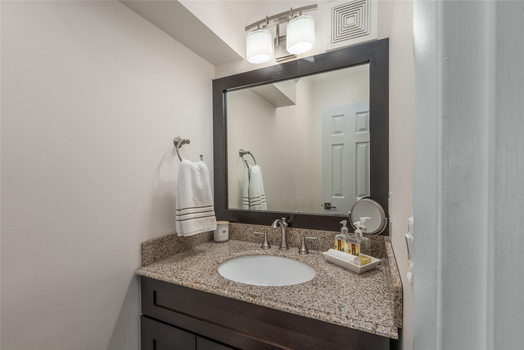 131 6th Street #G, Greenport, New York image 18