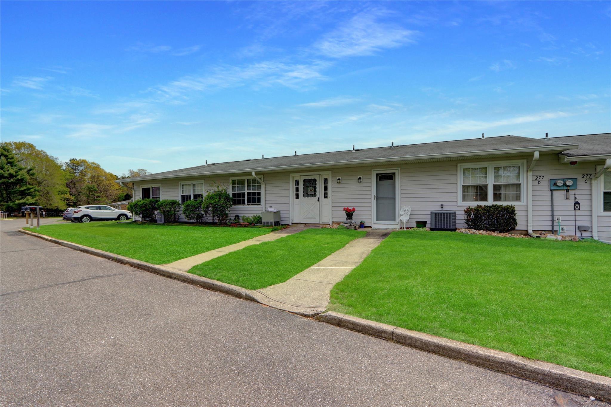 277D Berwick Ct Ct, Ridge, New York image 24