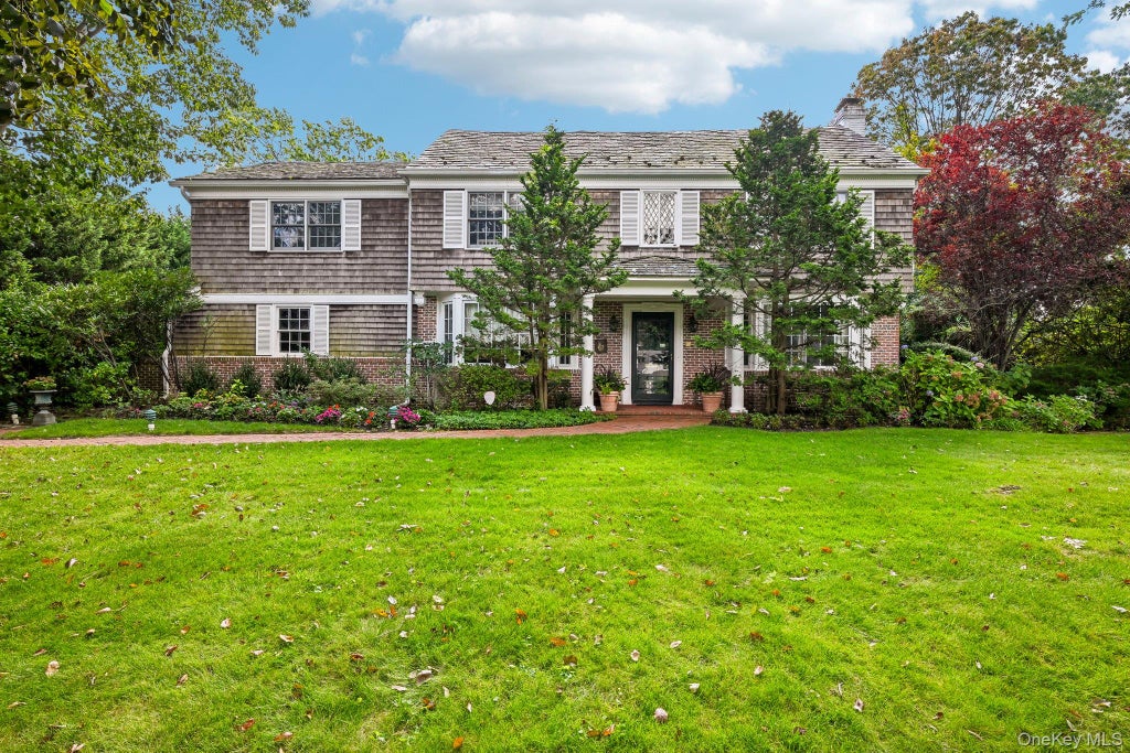 Photo of 238 Cedar Avenue, Hewlett Bay Park, NY 11557 (MLS # 1059171)