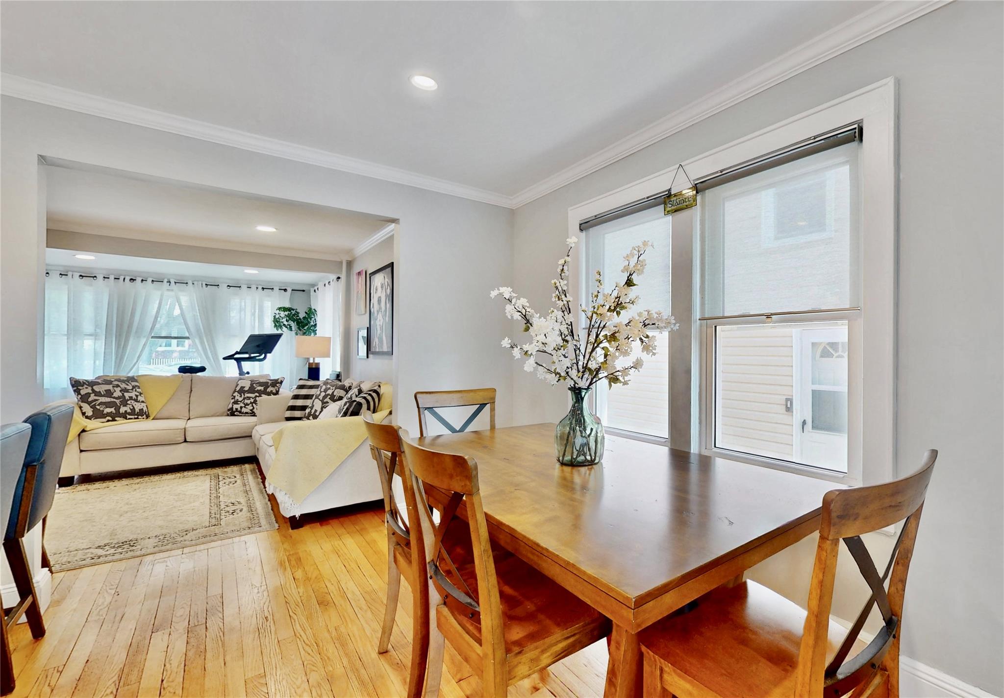 8612 261st Street, Floral Park, New York image 7