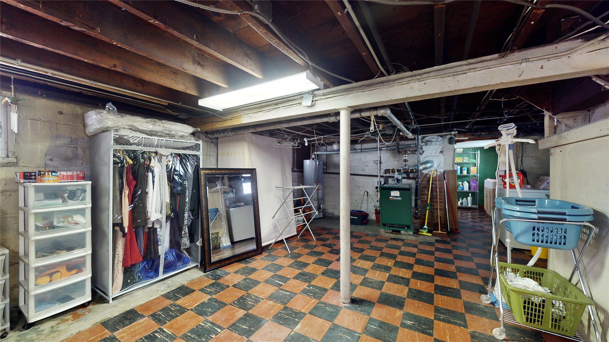 8612 261st Street, Floral Park, New York image 19