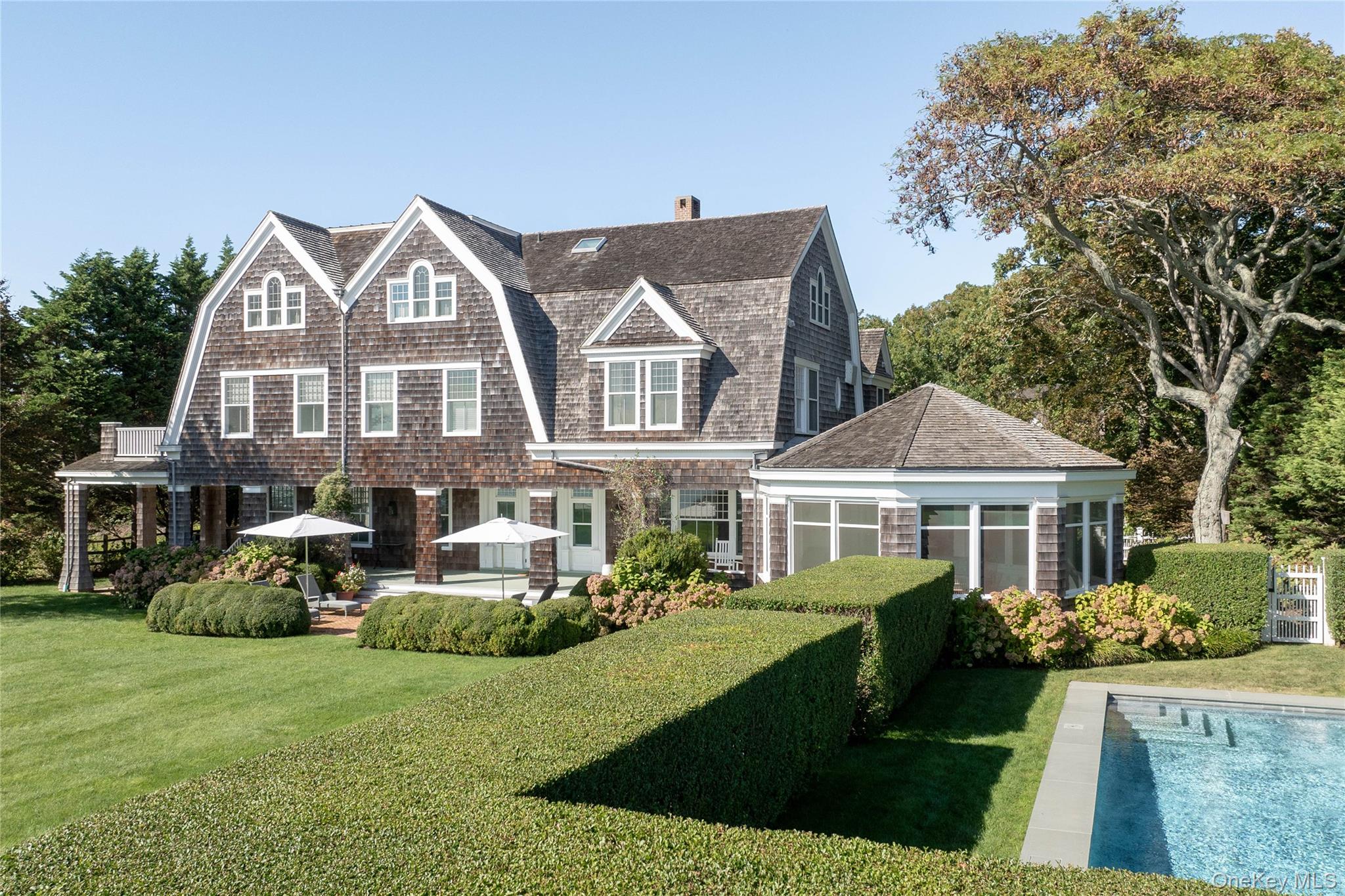 12120 New Suffolk Avenue