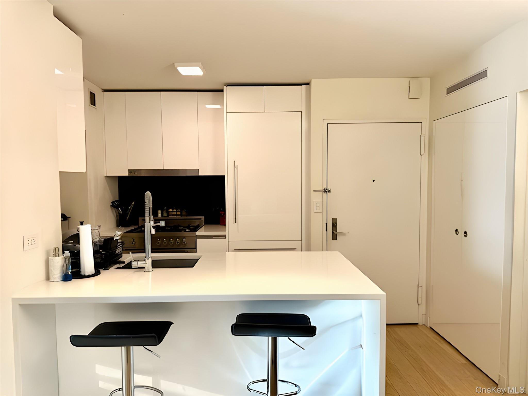 301 W 53rd Street 9K