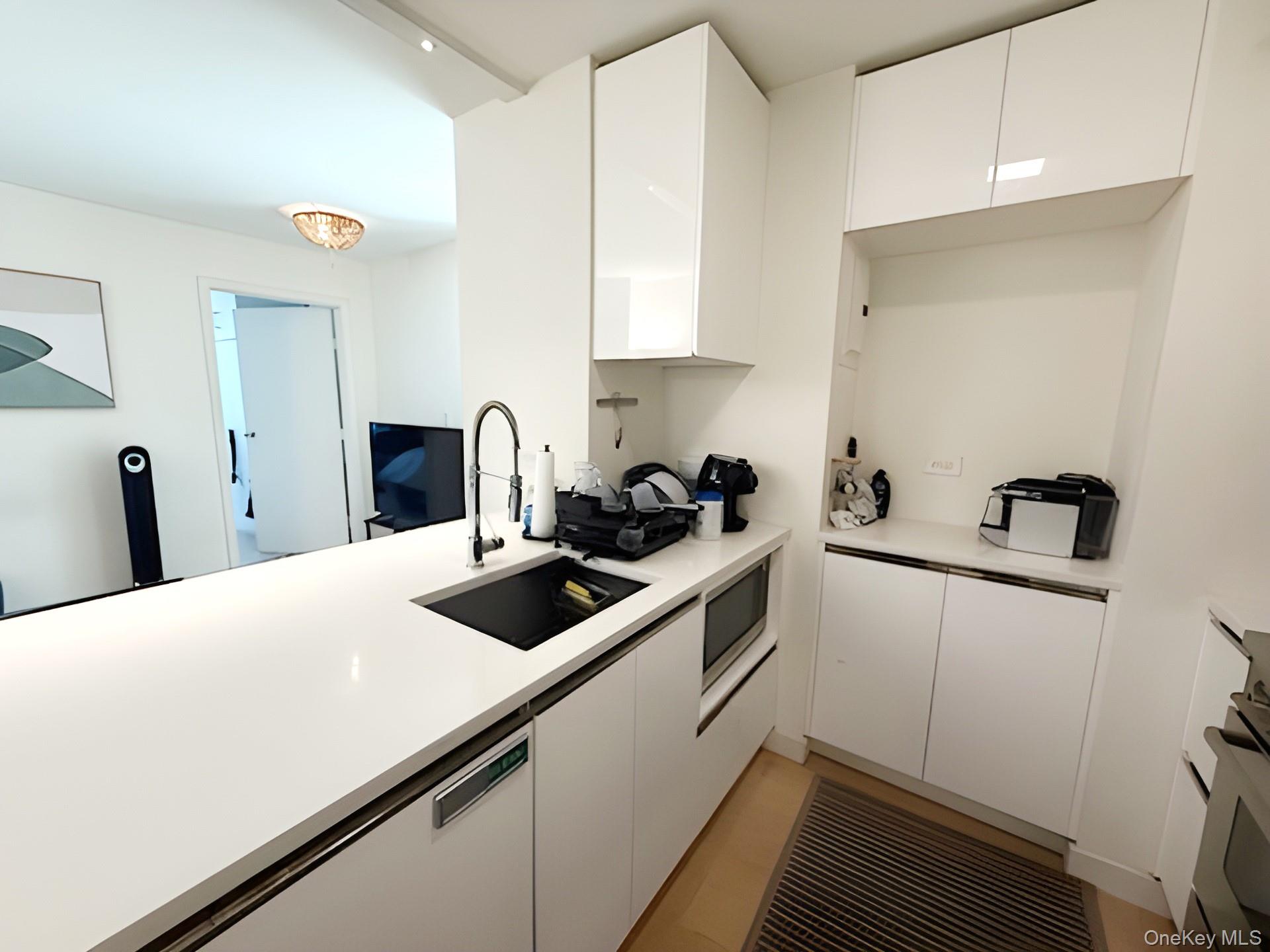 301 W 53rd Street 9K