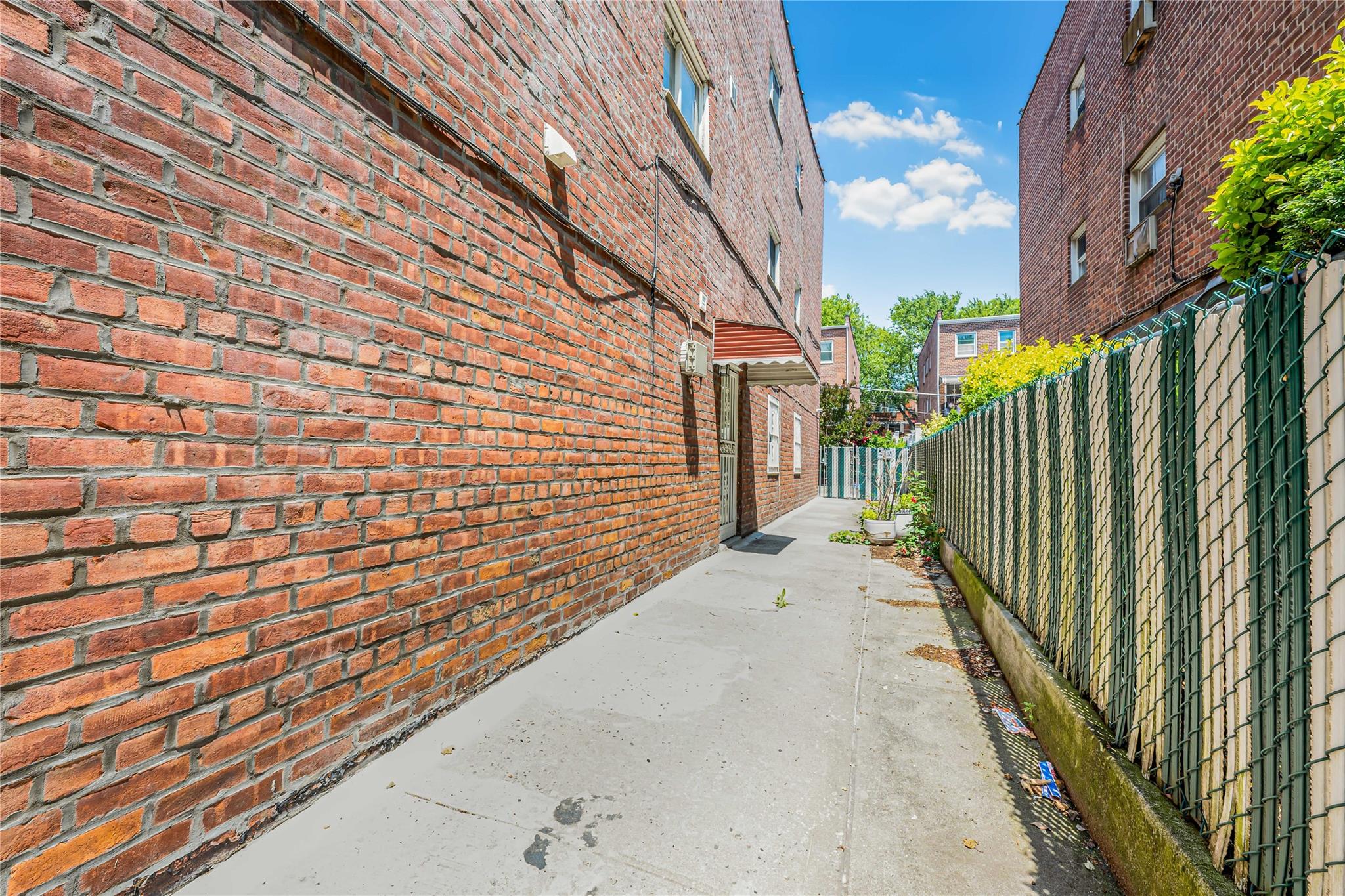 567 E 80th Street, Brooklyn, New York image 8
