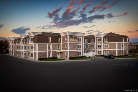 Apartment For Rent - 168 Fulton Street #W201<br/> Farmingdale, NY 11735