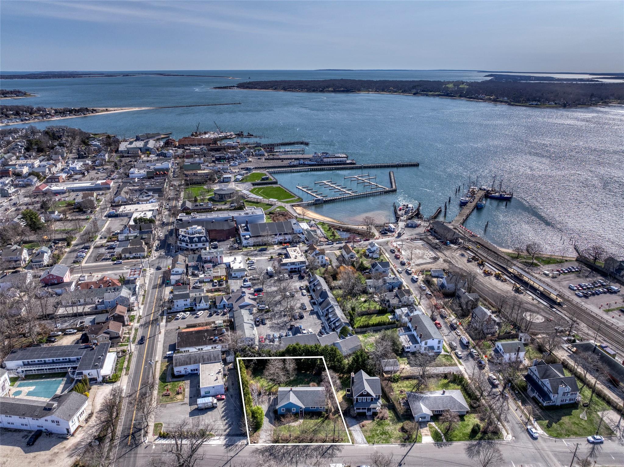 520 4th Street, Greenport, New York image 3
