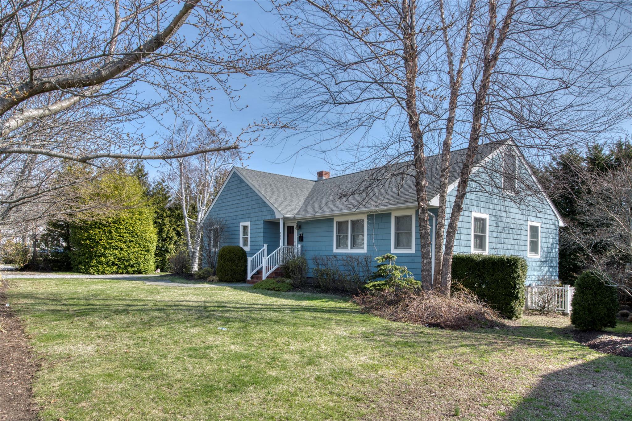 520 4th Street, Greenport, New York image 1