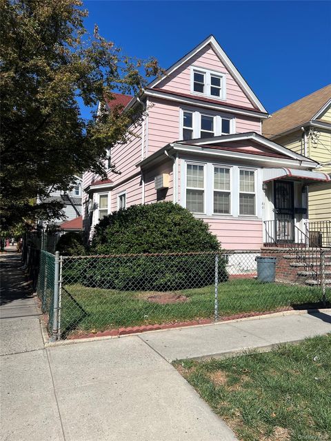83-01 Saint James Avenue Elmhurst NY 11373
