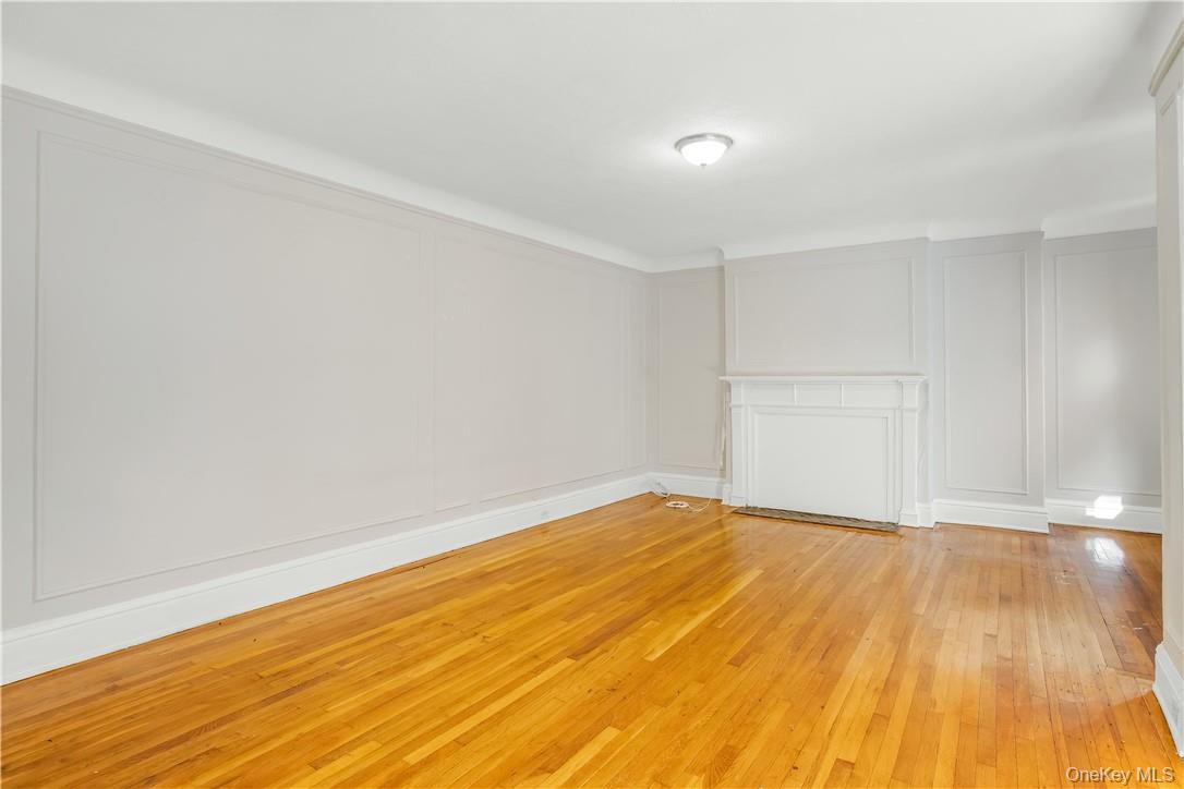 254 Martine Avenue 2D