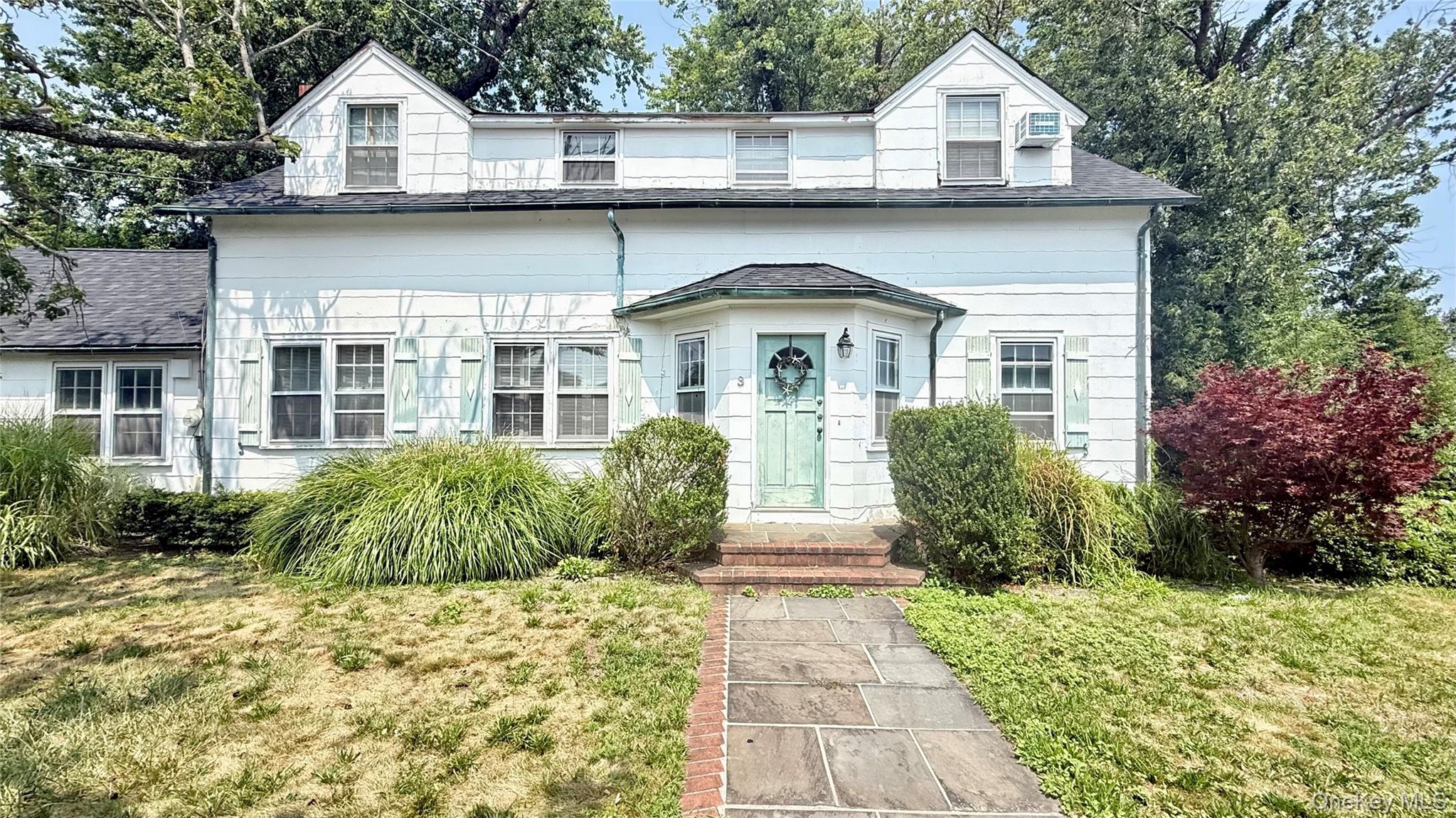 3 Coles Avenue