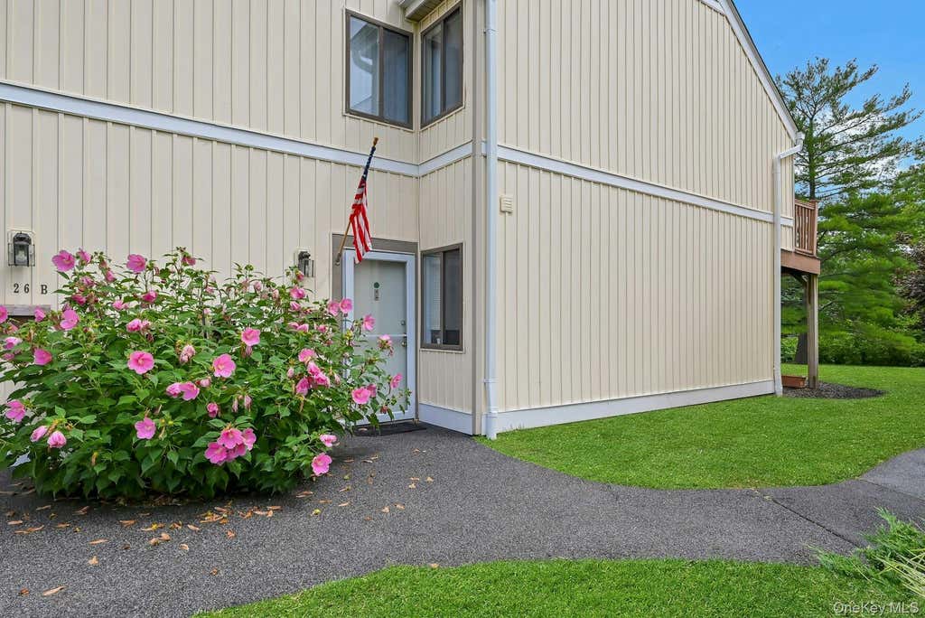 Photo of 26 Kenneth Stuart PL #A, Mohegan Lake, NY 10547 (MLS # 1033189)