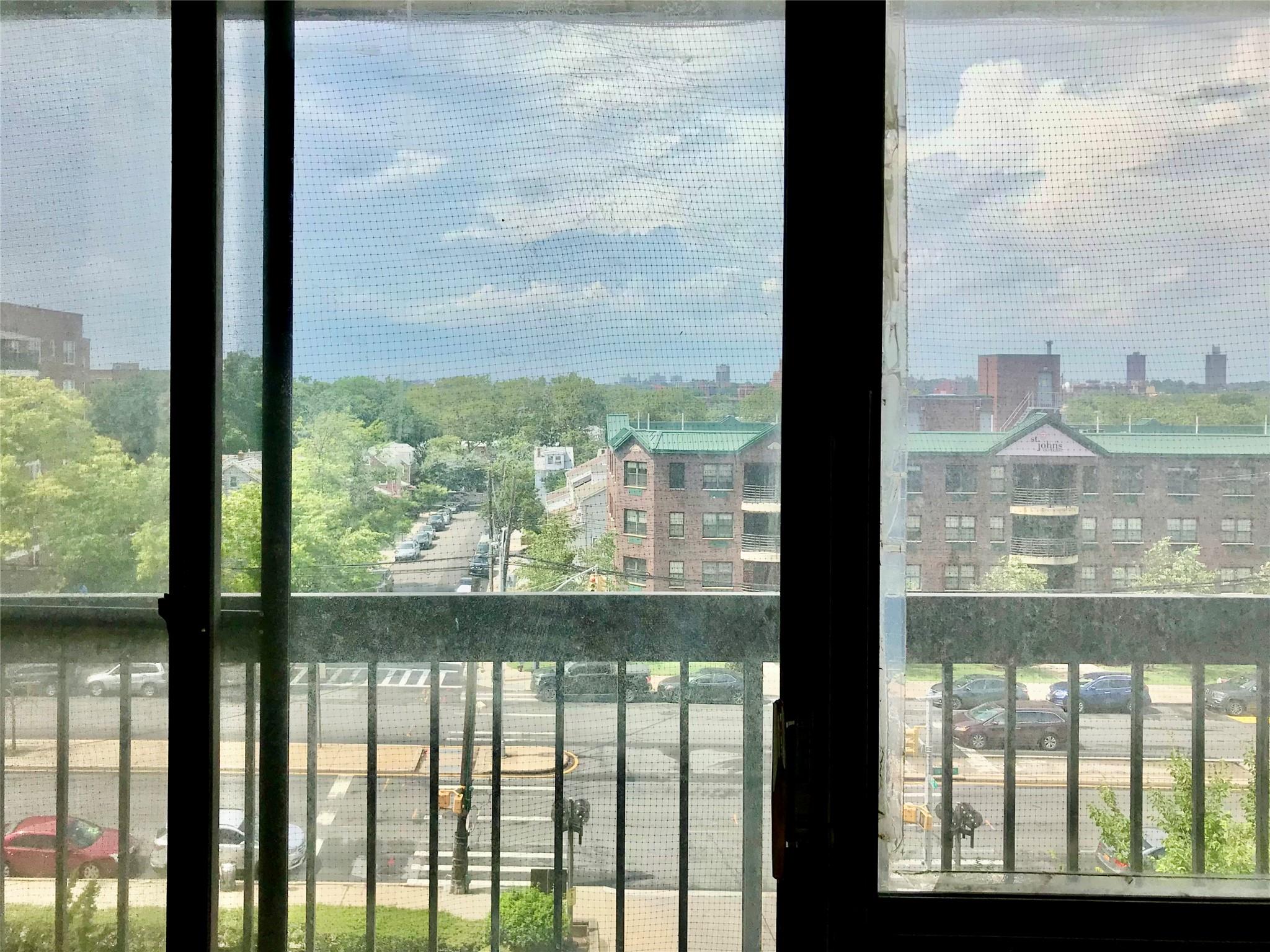 150-38 Union Turnpike #4D, Flushing, New York image 6