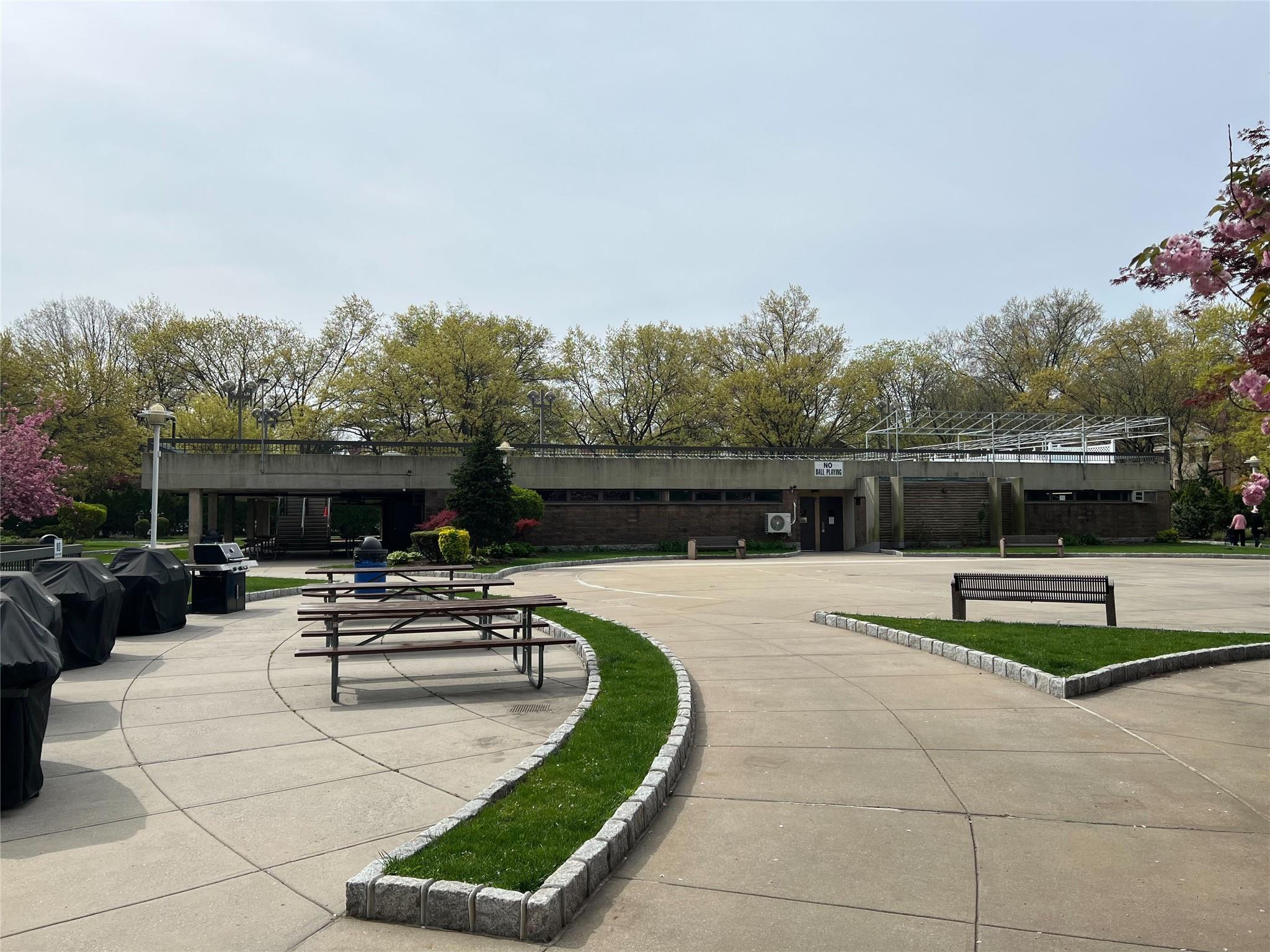 150-38 Union Turnpike #4D, Flushing, New York image 21