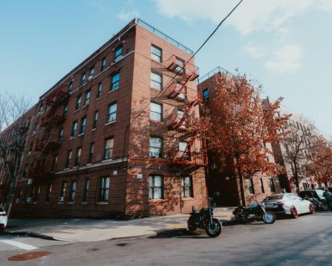 1534 Beach Avenue Bronx NY 10460