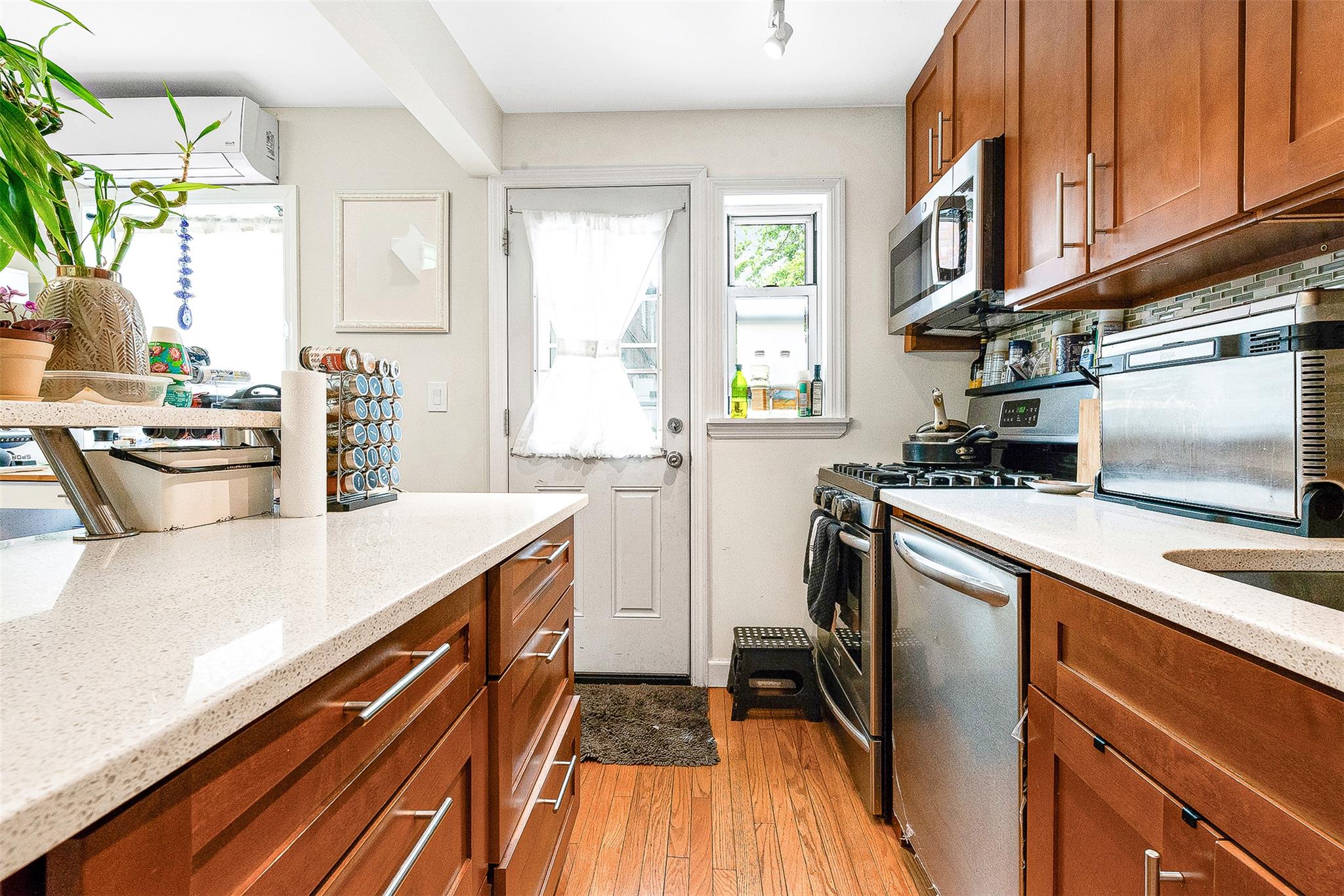 110-25 64th Road #10, Forest Hills, New York image 14