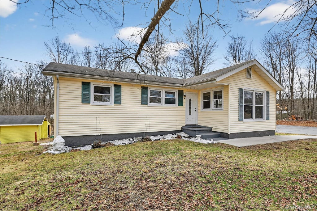 Photo of 405 County Route 22, Middletown, NY 10940 (MLS # 1063876)