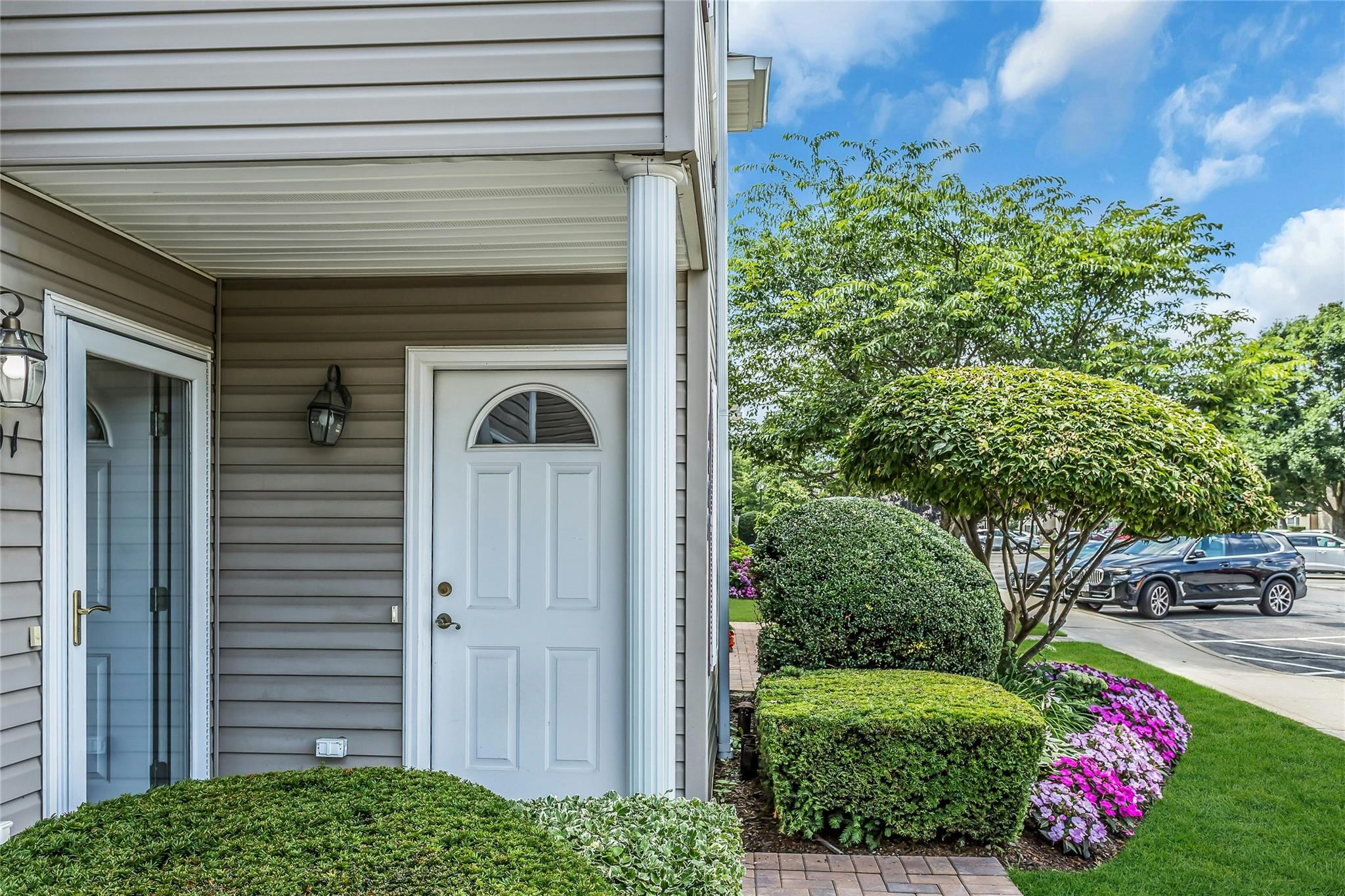 1000 N Madeira Boulevard