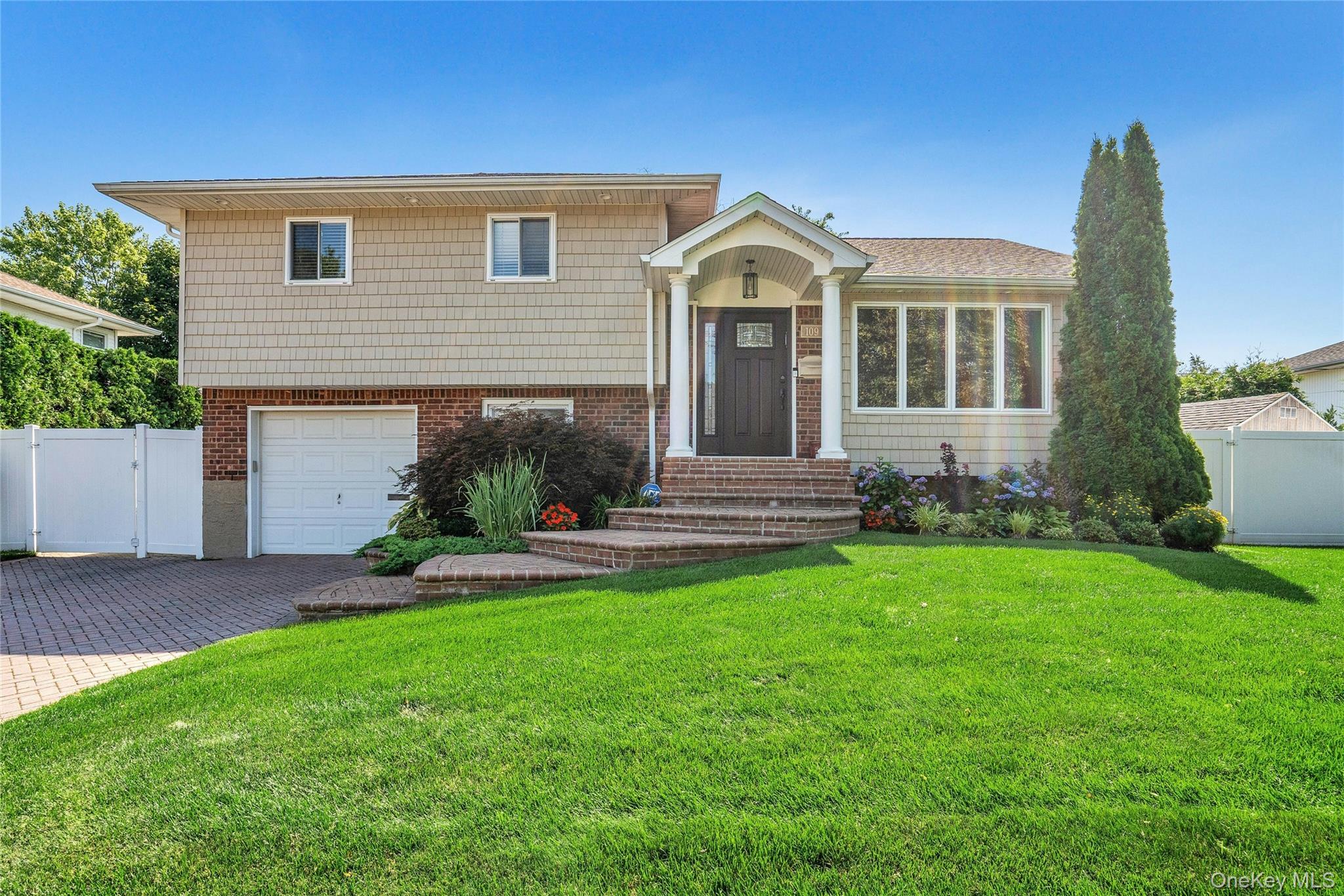 109 Plymouth Road