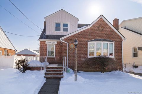 1065 Russell Street Franklin Square NY 11010