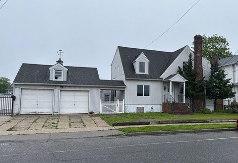 127 Forest Avenue Massapequa NY 11758