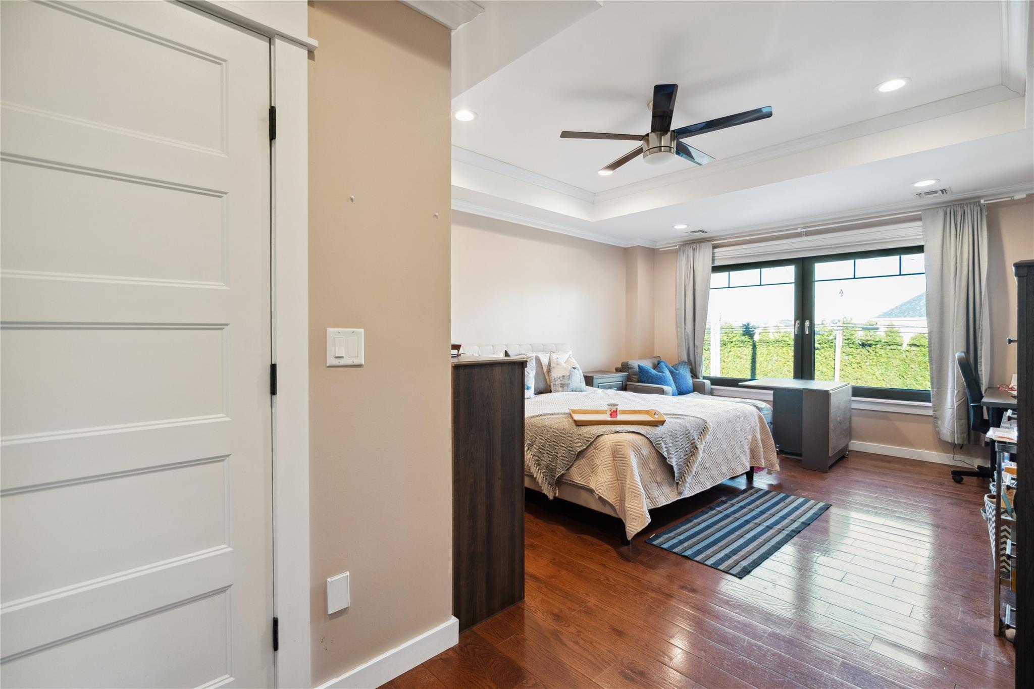 1260 Smithtown Avenue, Bohemia, New York image 32