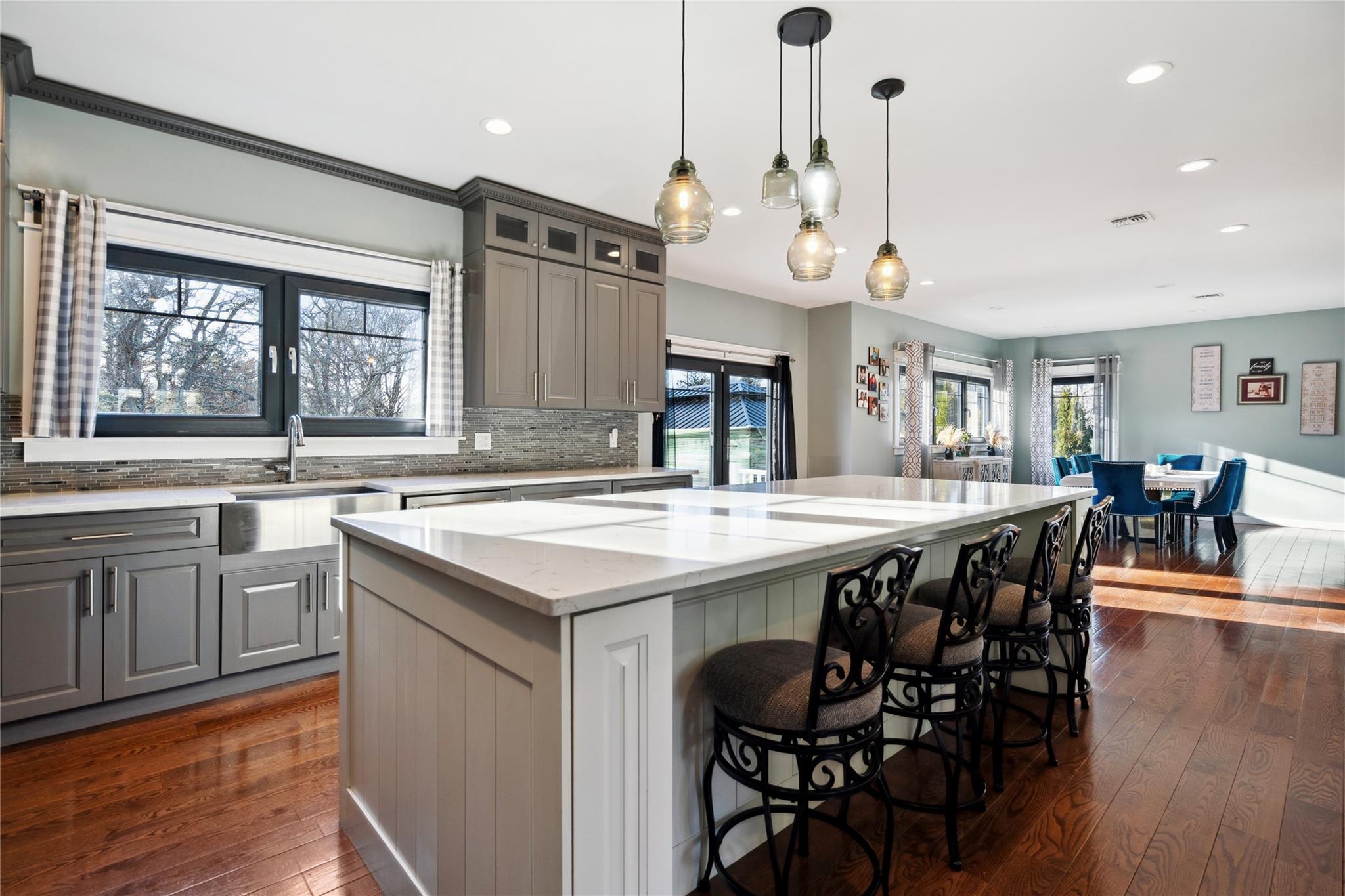 1260 Smithtown Avenue, Bohemia, New York image 22