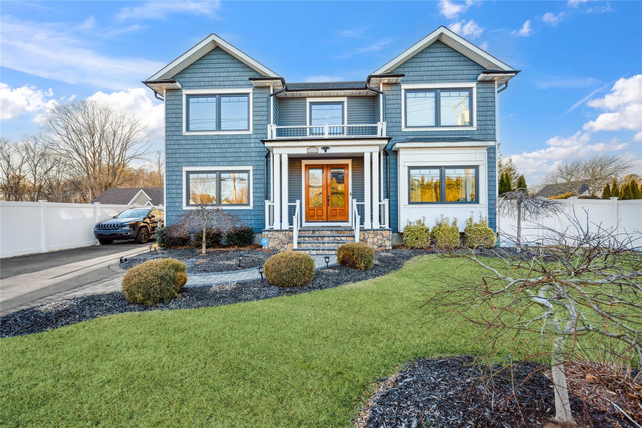 1260 Smithtown Avenue, Bohemia, New York image 1
